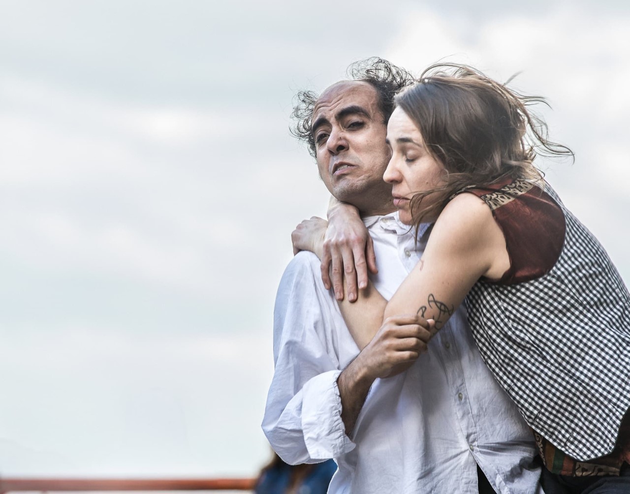 MARIANA TAQUES E RUY rUy ruY: AQUI