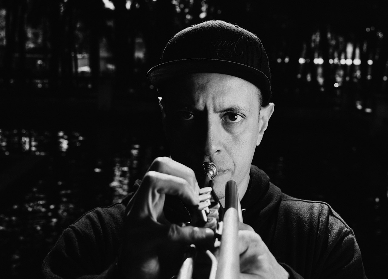 Guizado: o multiverso em colapso